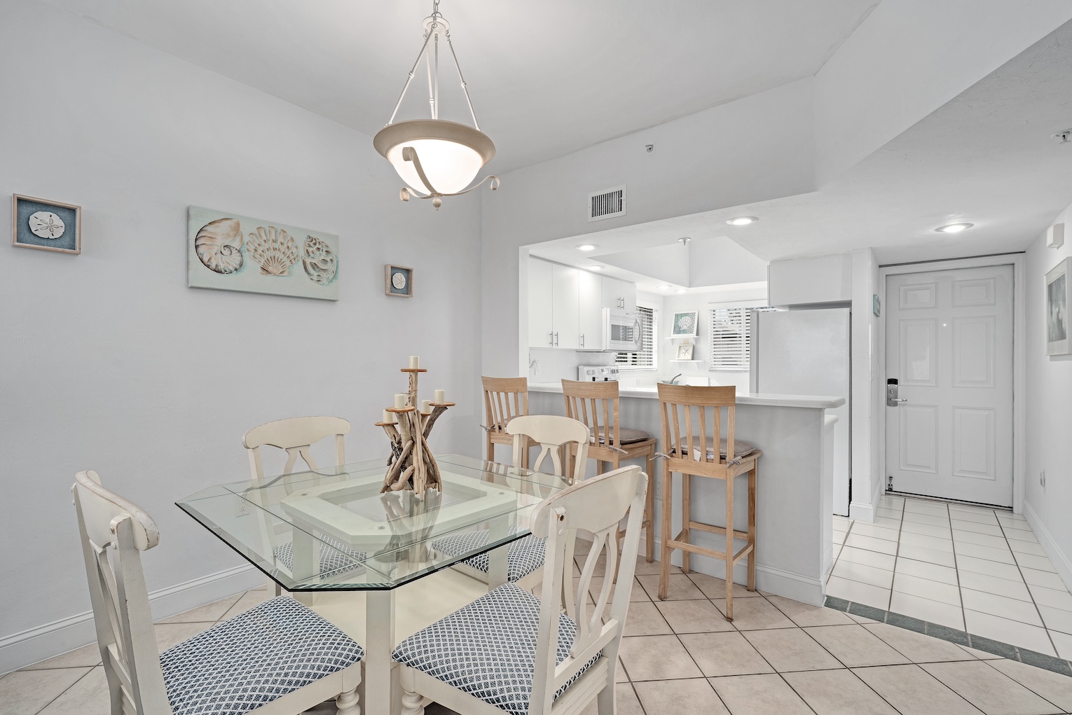 Shell Island Beach Club 6B 19