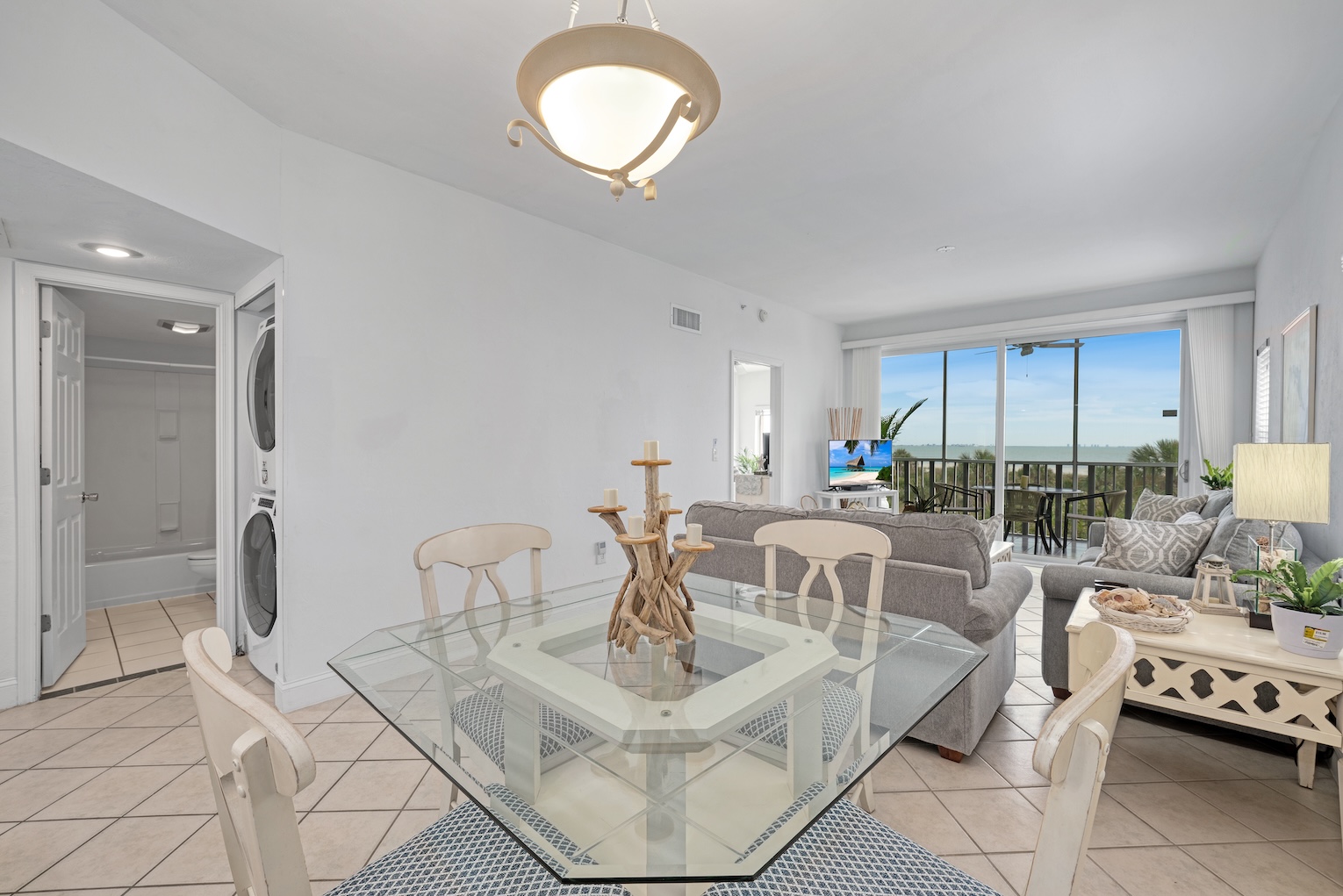 Shell Island Beach Club 6B 2