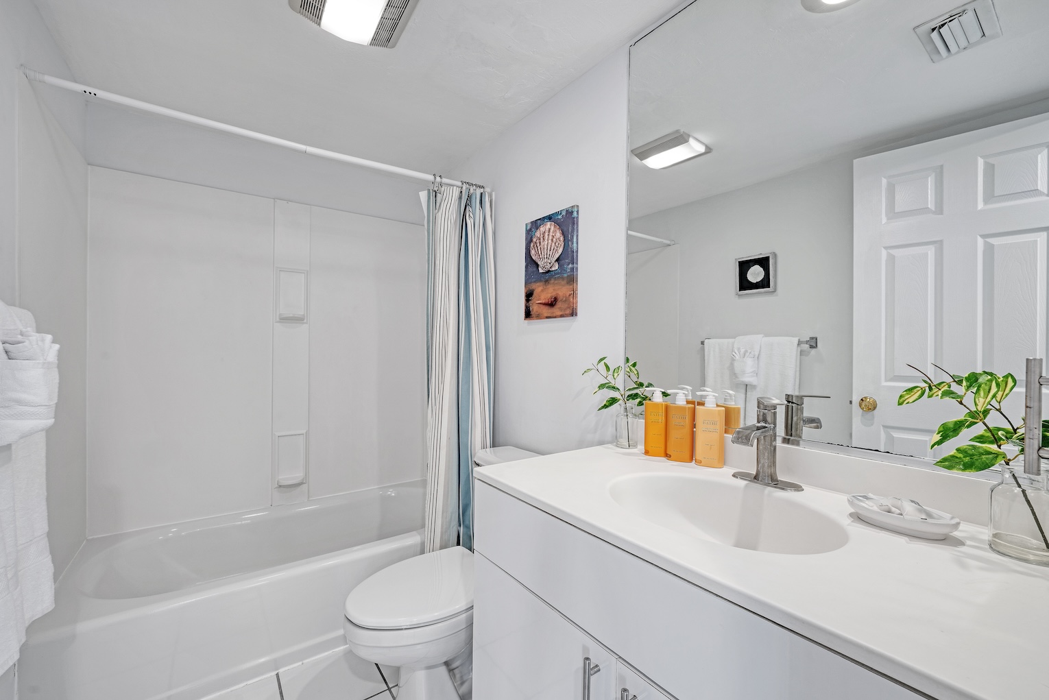 Shell Island Beach Club 6B 27