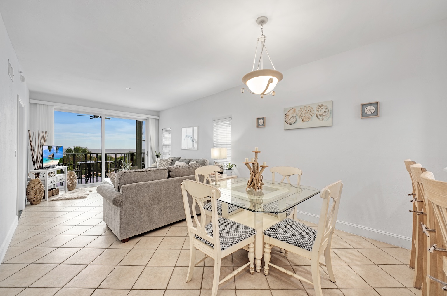 Shell Island Beach Club 6B 20