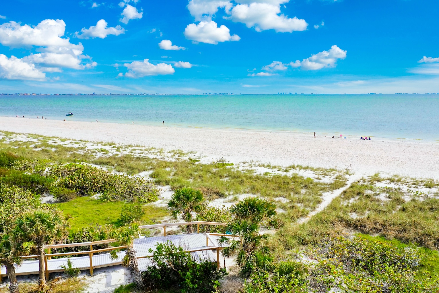 Shell Island Beach Club 6B 47