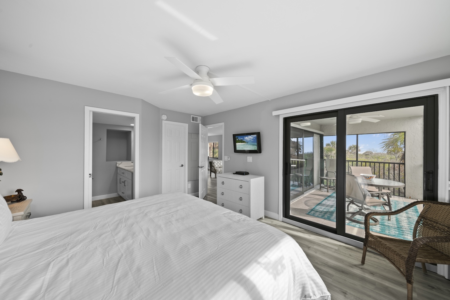 Sandpiper Beach 101 23