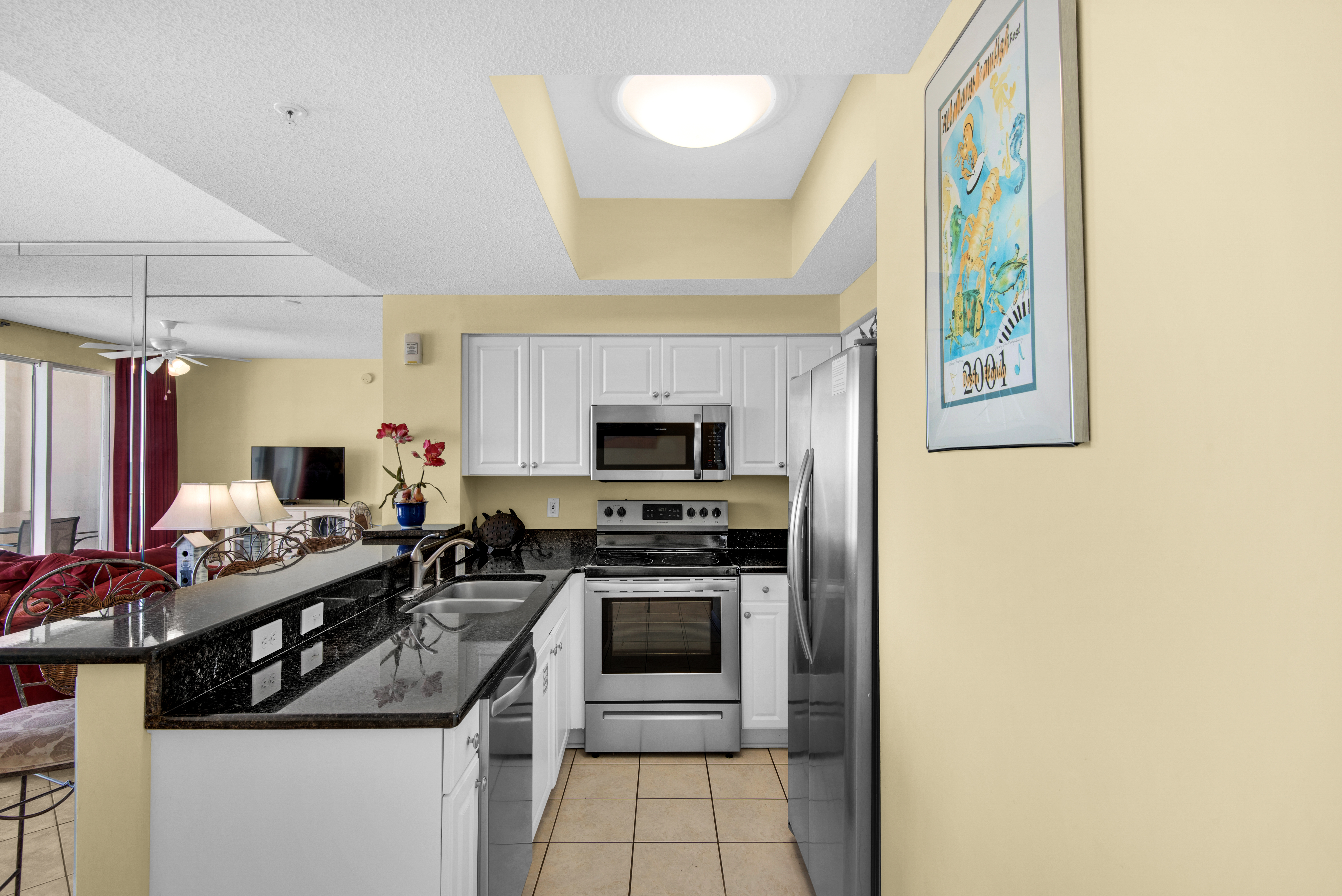 Majestic Sun 607B | Photo 12