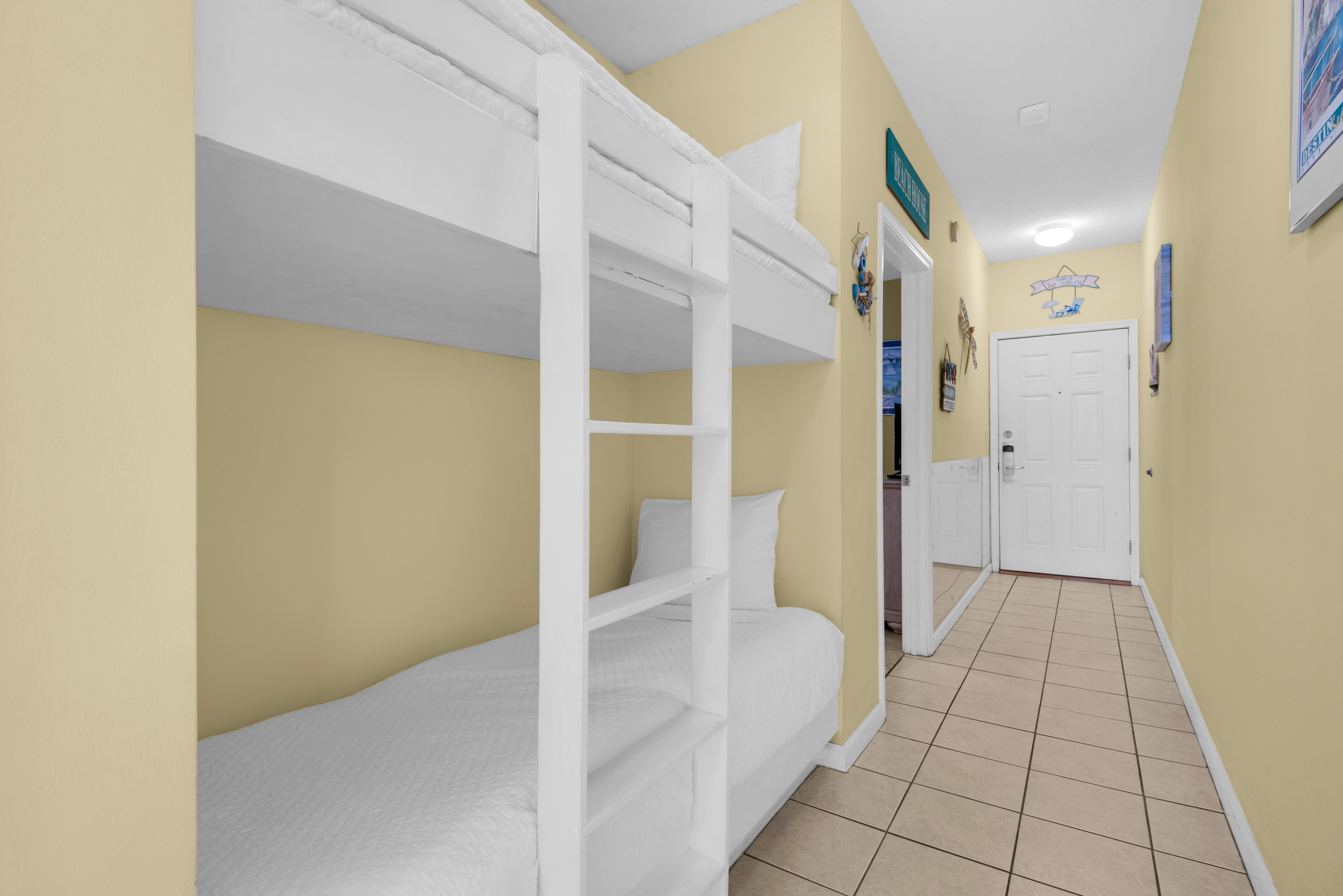 Majestic Sun 607B | Photo 14