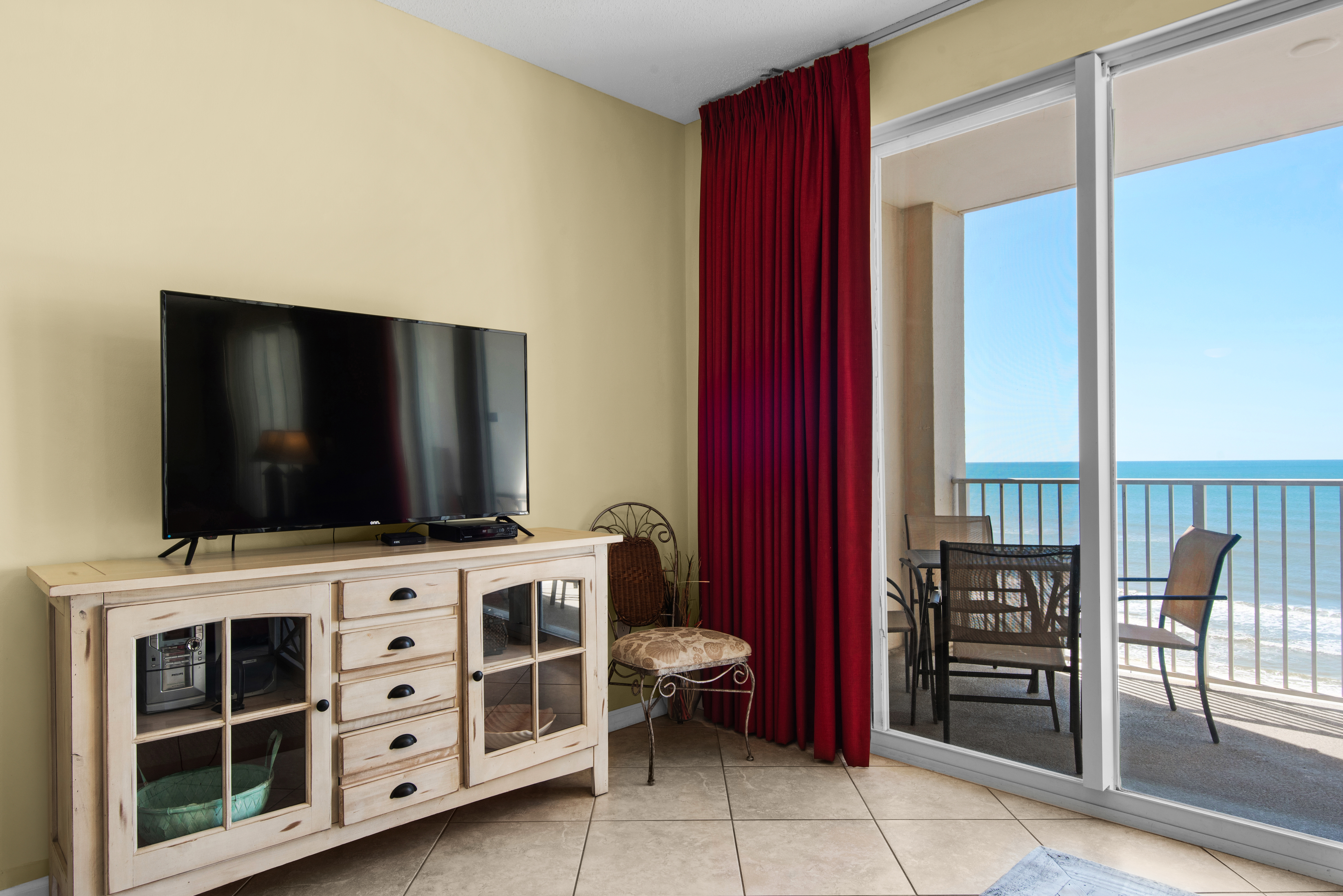 Majestic Sun 607B | Photo 4