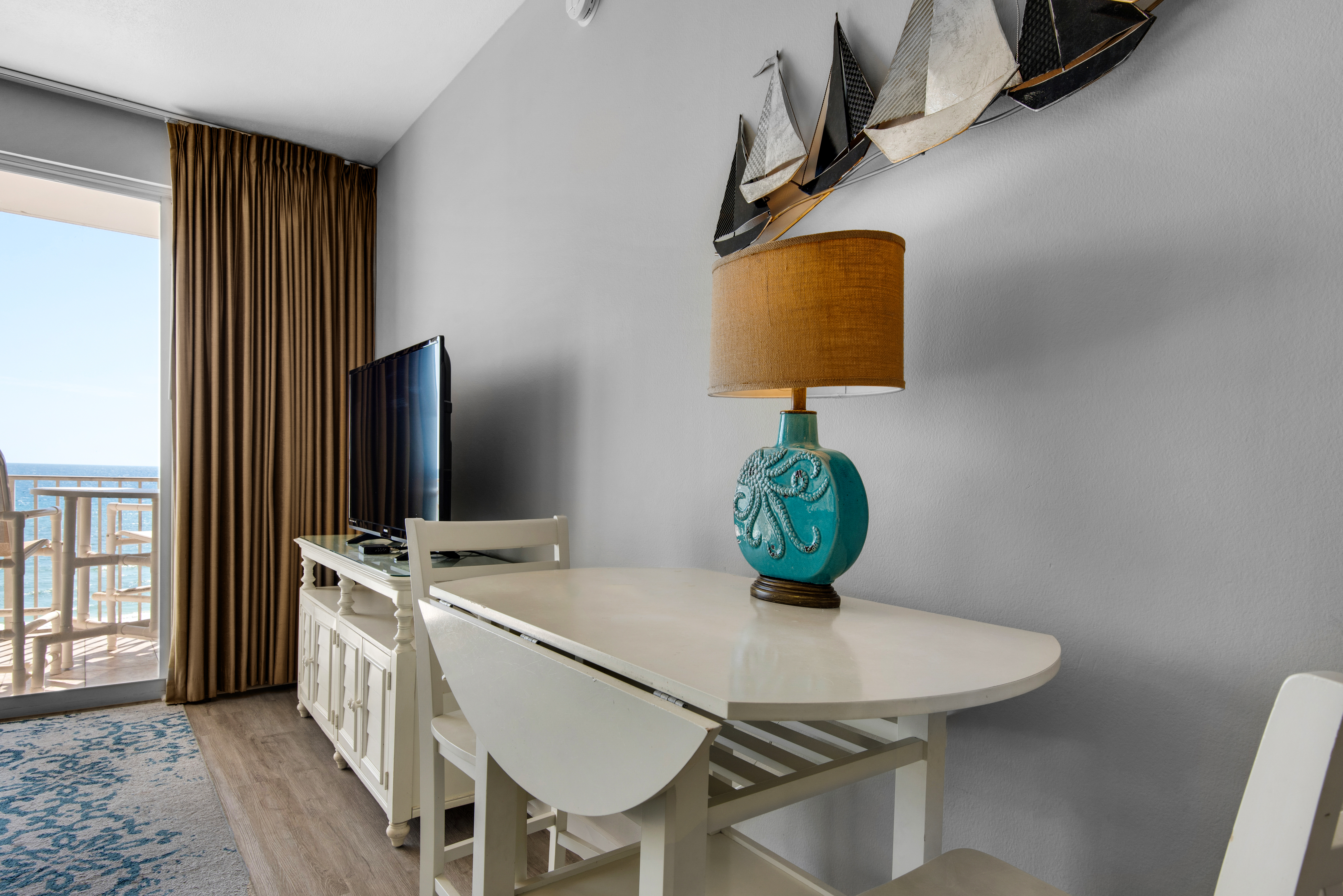 Majestic Sun A408 33