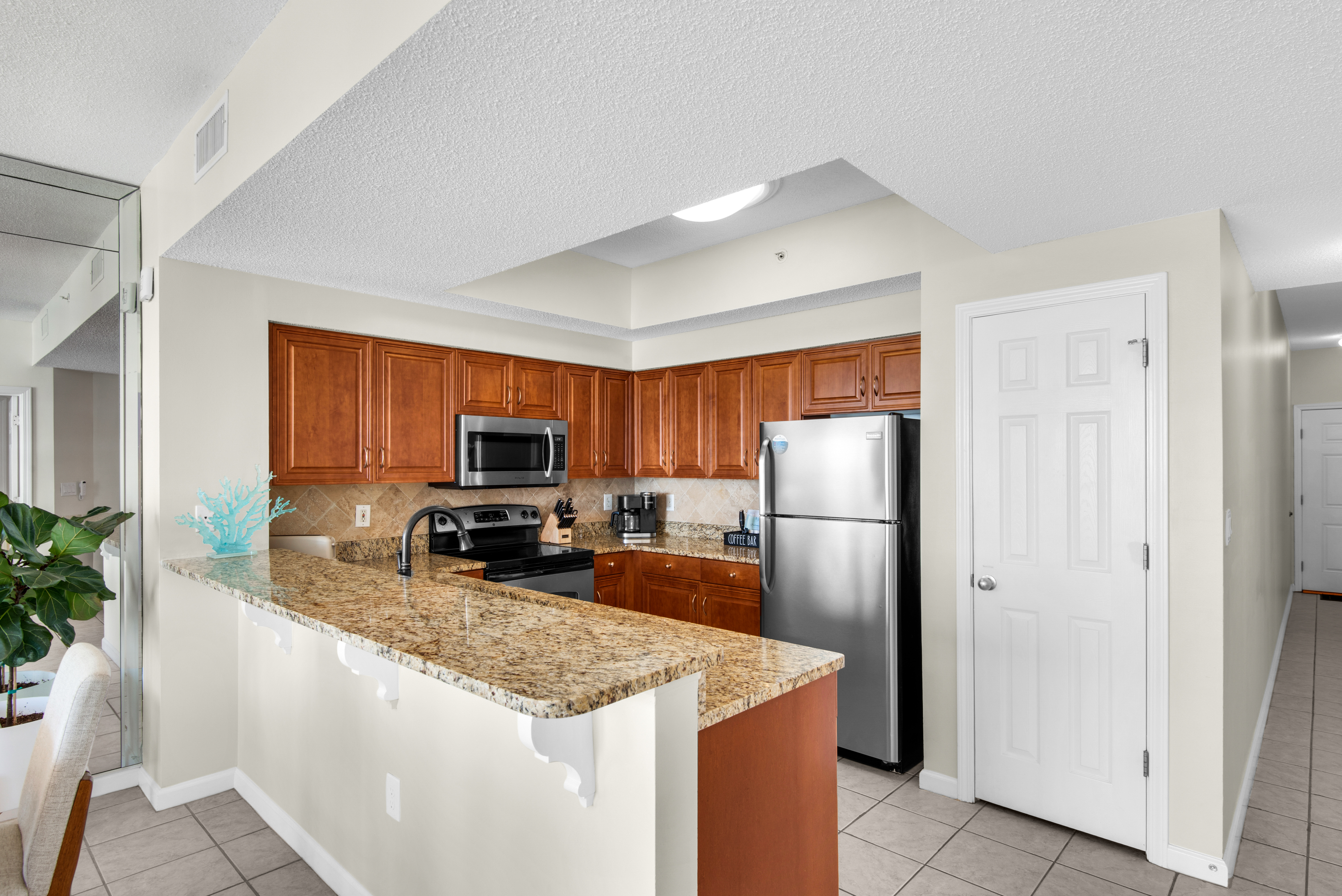 Majestic Sun 1002B 9