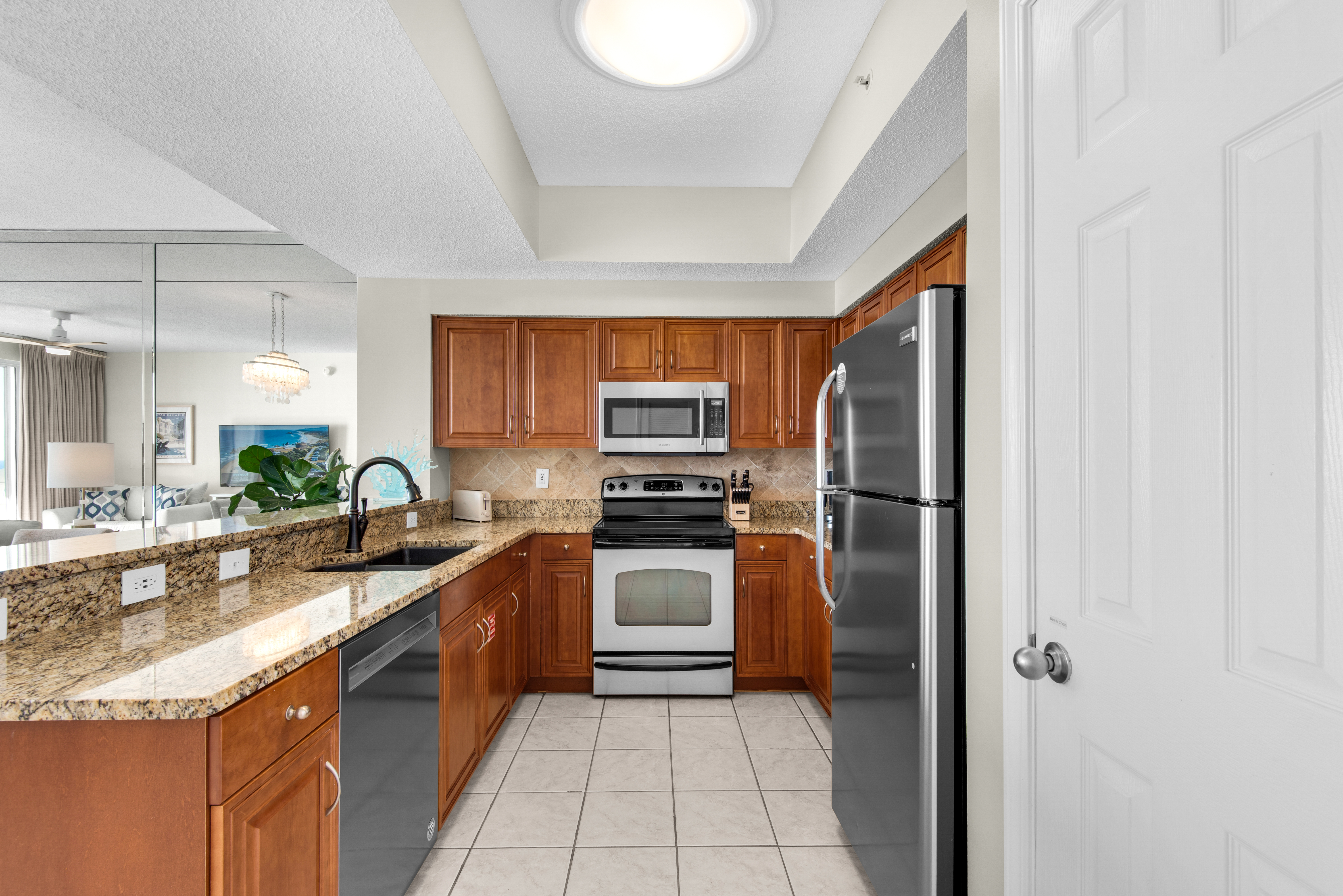 Majestic Sun 1002B 7