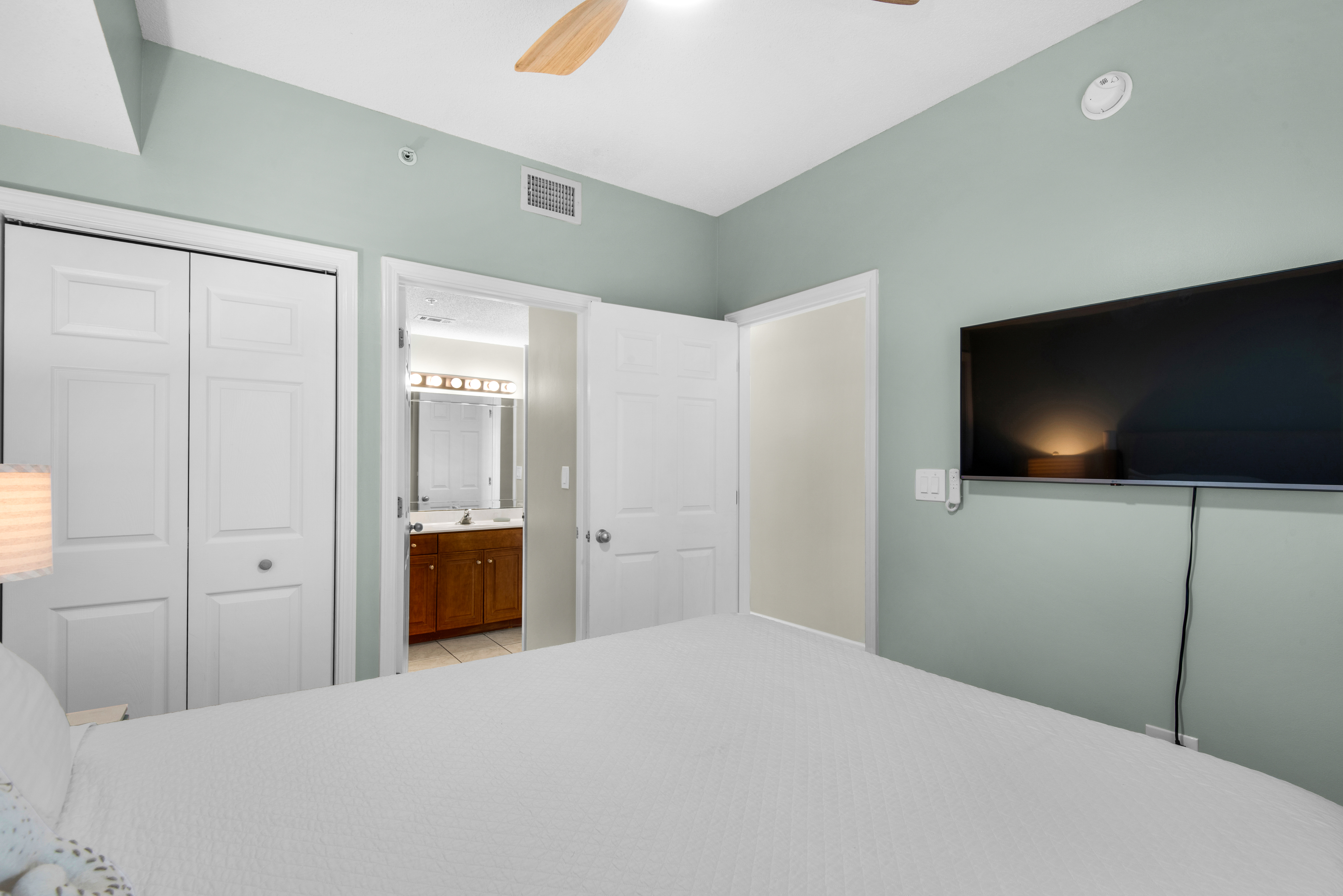 Majestic Sun 1002B 17