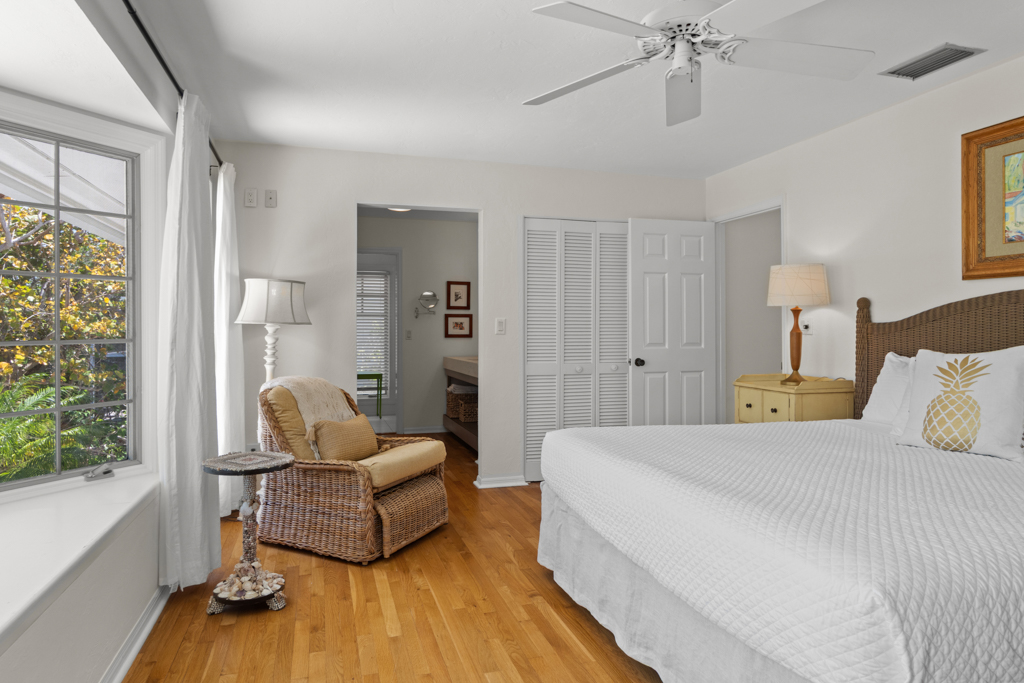 Gramma Dot's Marina House 28