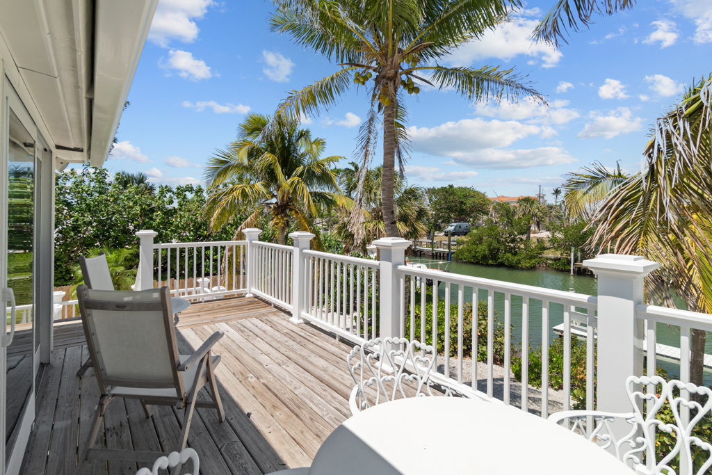 Gramma Dot's Marina House 55