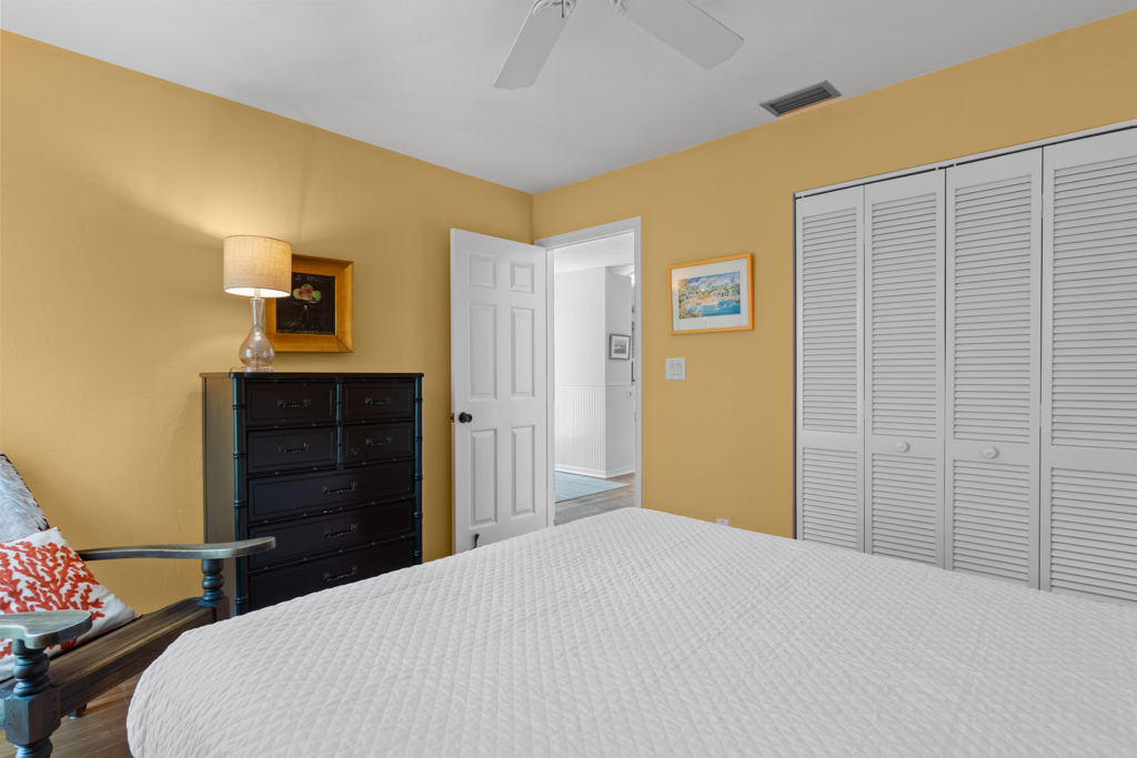 Gramma Dot's Marina House 34