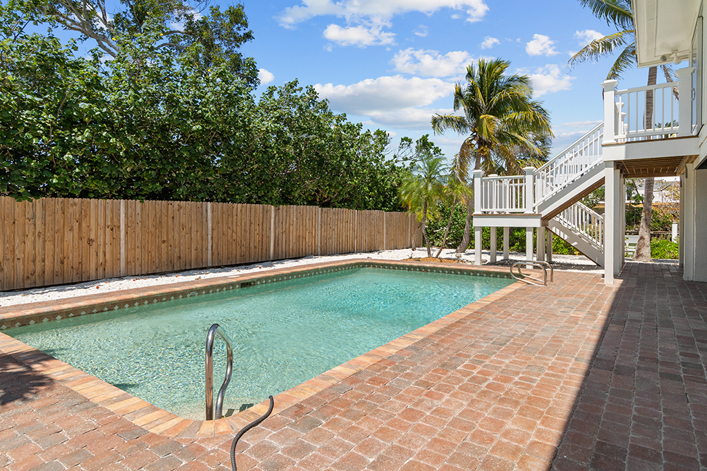 Gramma Dot's Marina House 61