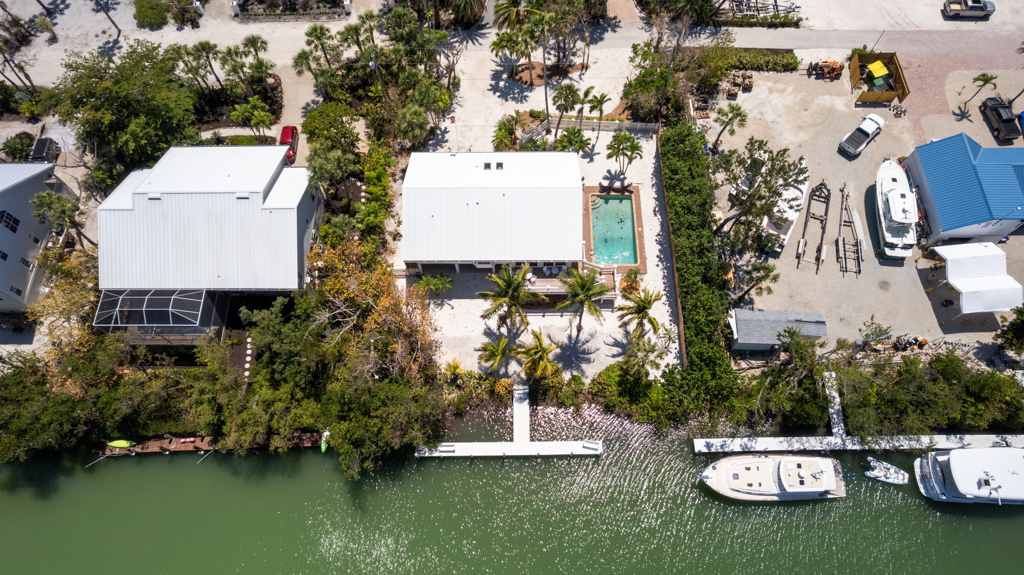 Gramma Dot's Marina House 93