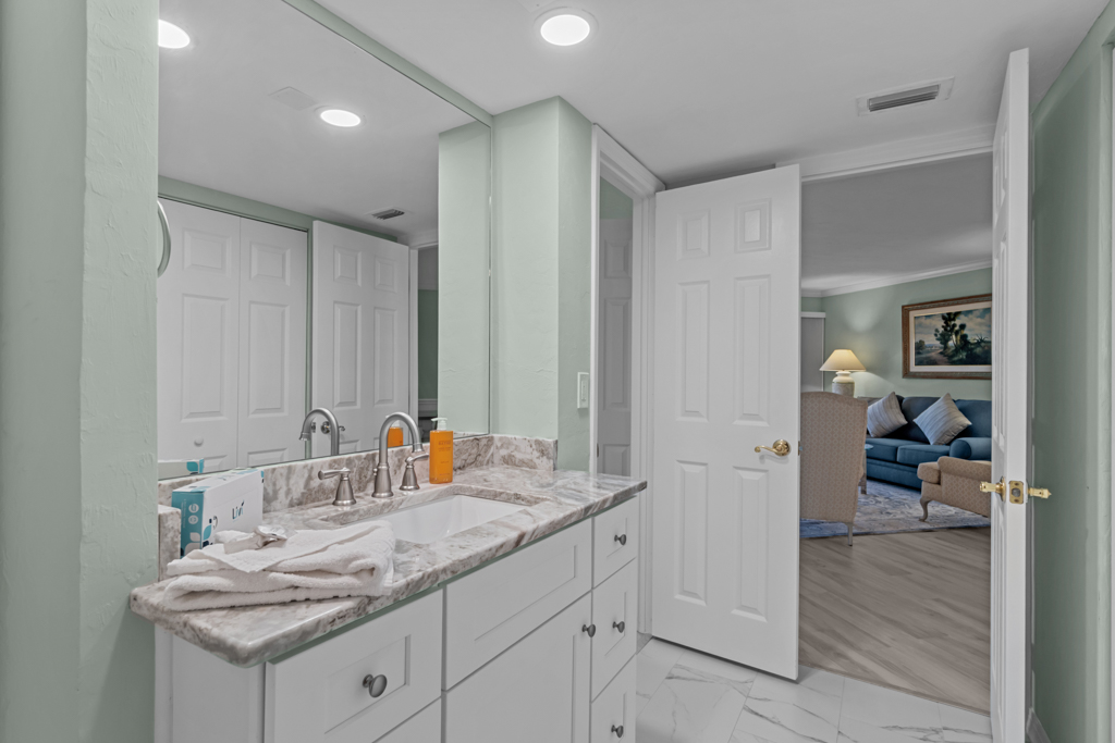 Pointe Santo C44 | Photo 18