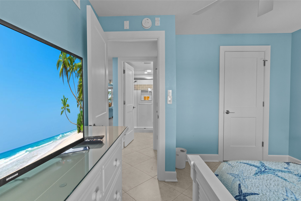 Sanibel Surfside 125 27