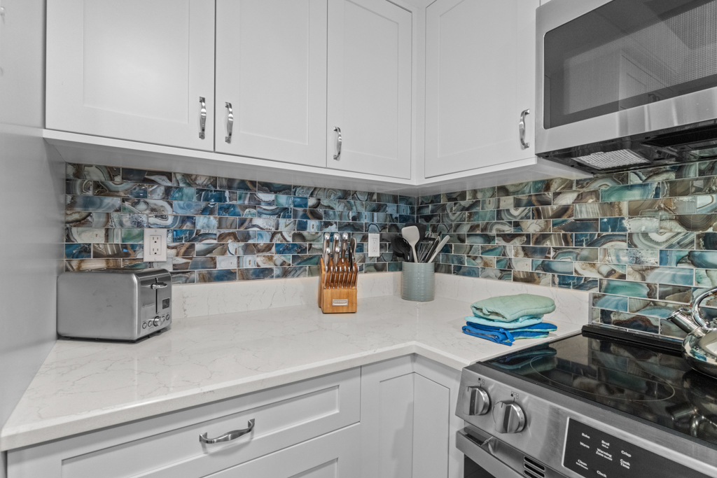 Sanibel Surfside 125 3