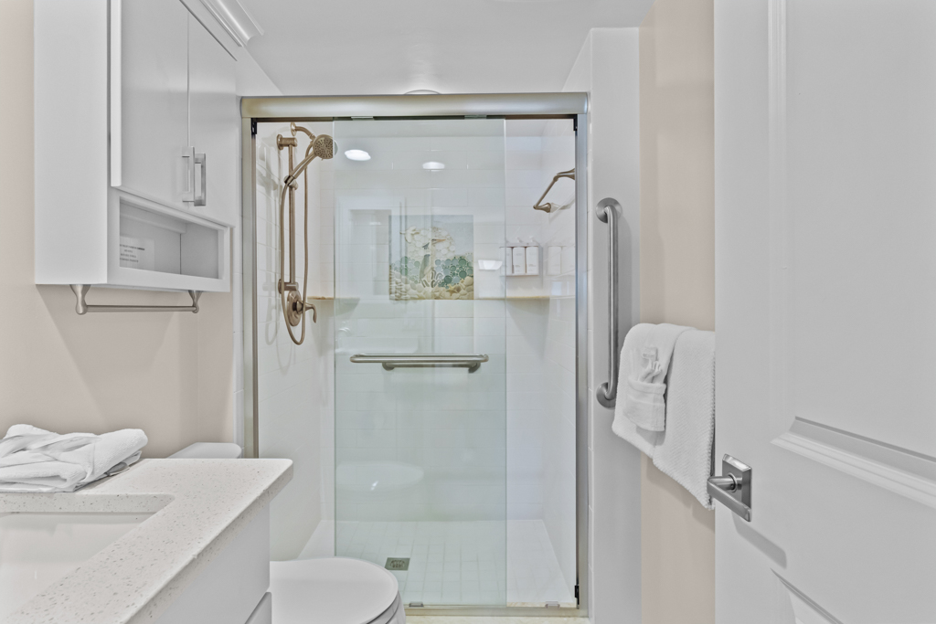 Island Beach Club 240F 29