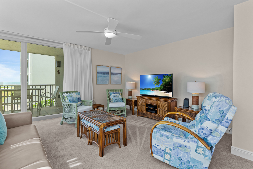 Island Beach Club 240F 8