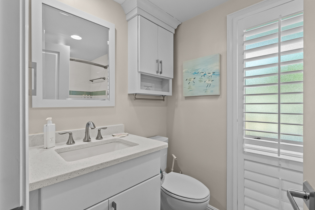 Island Beach Club 240F 24