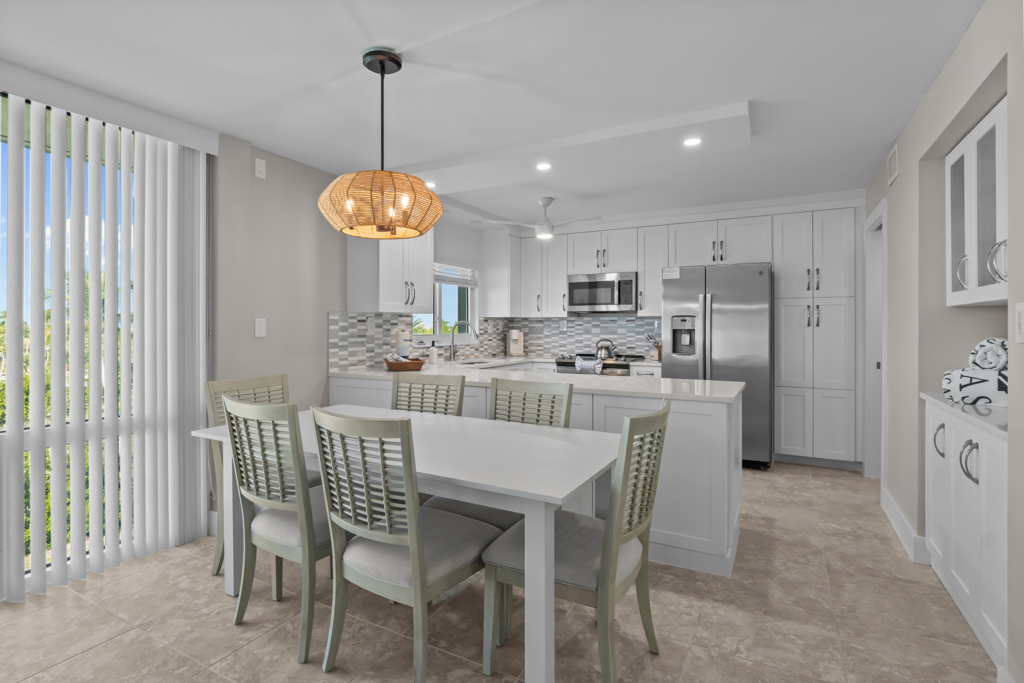 Island Beach Club P1C 8