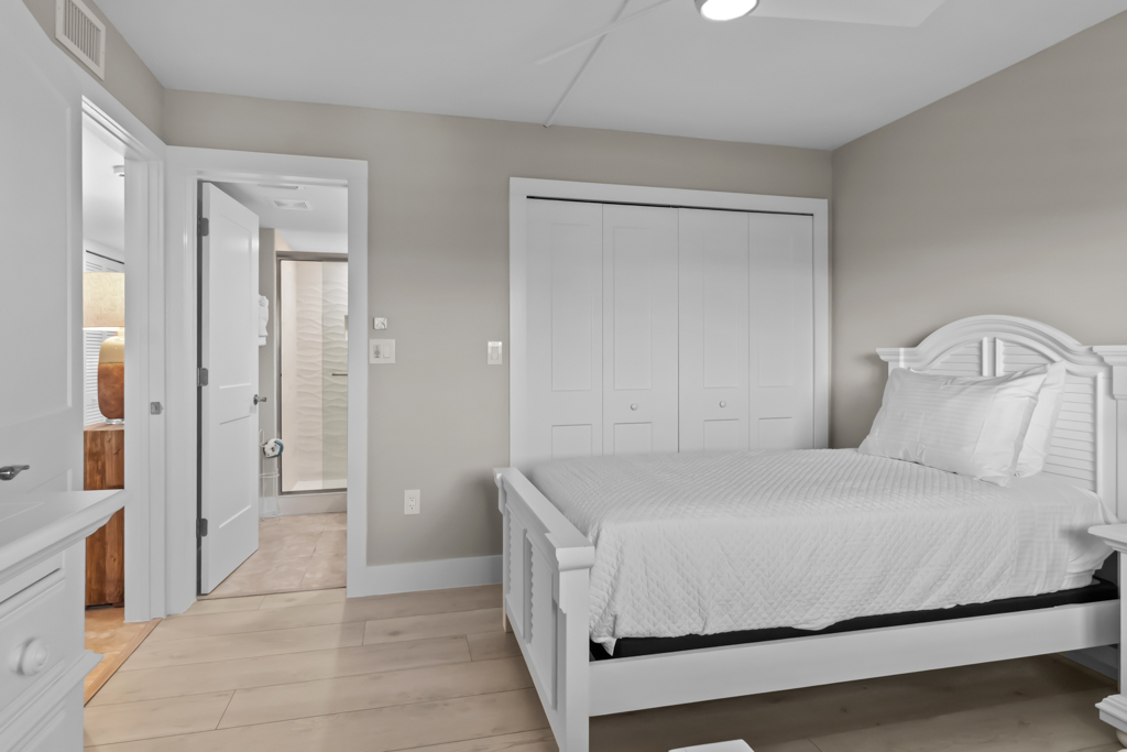 Island Beach Club P1C 23