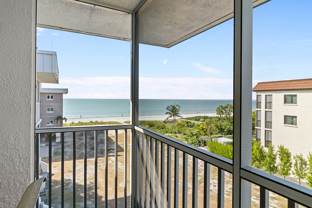 Island Beach Club P1C 39