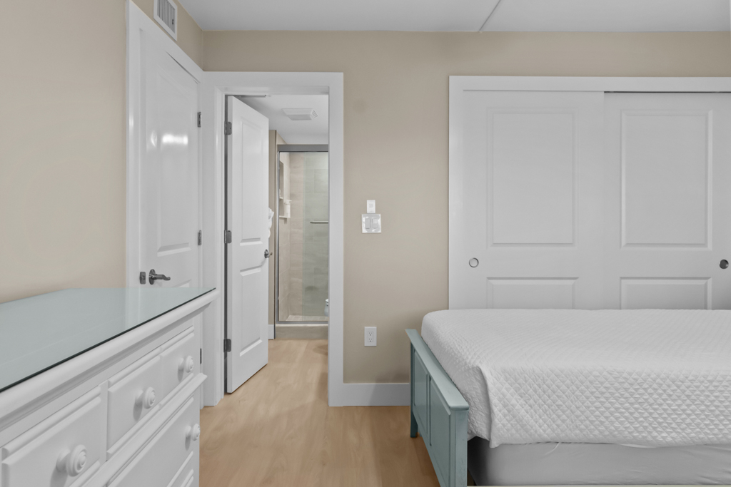 Island Beach Club P2A 28