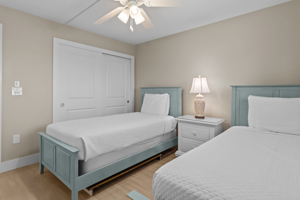 Island Beach Club P2A 30