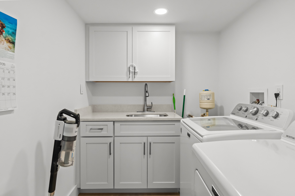 Island Beach Club P2A 18