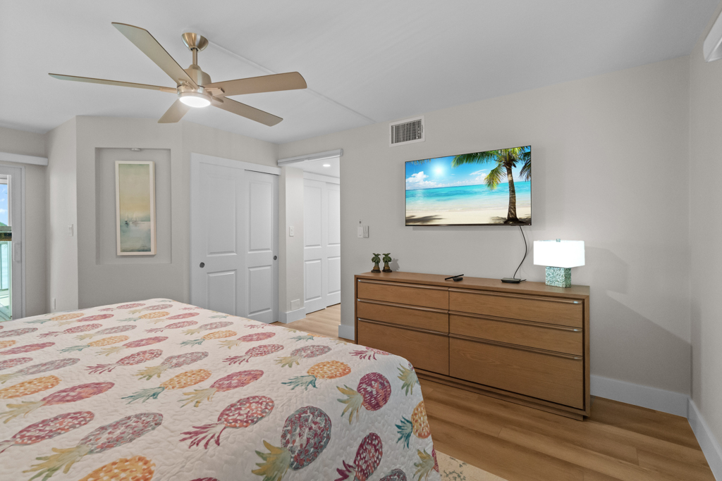 Island Beach Club P2D 40