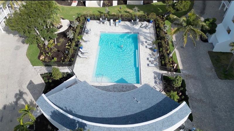 Island Beach Club P2D 56