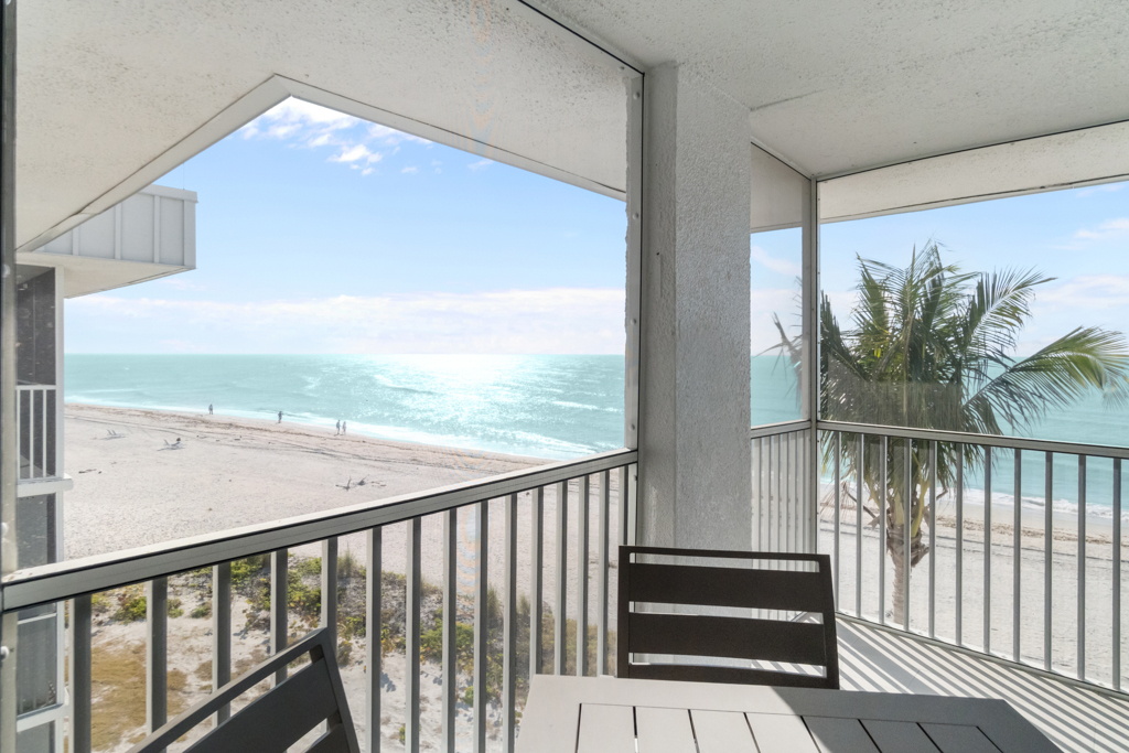 Island Beach Club P2D 22