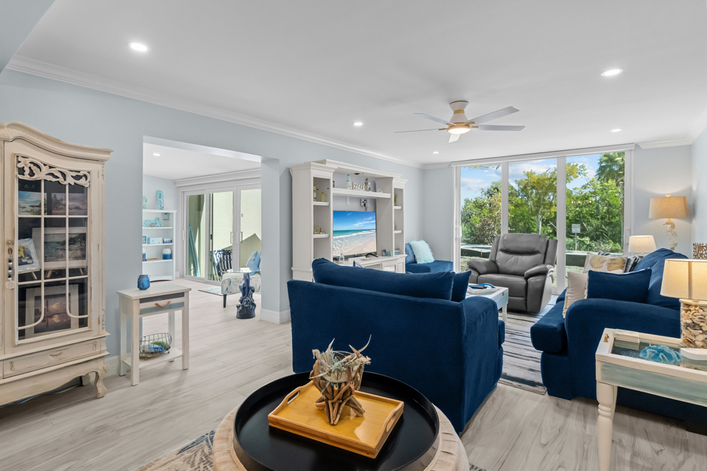 Lighthouse Point 121 2