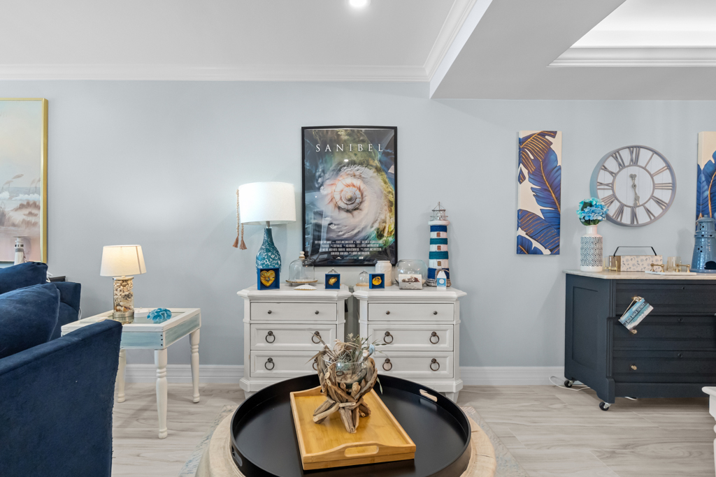 Lighthouse Point 121 24