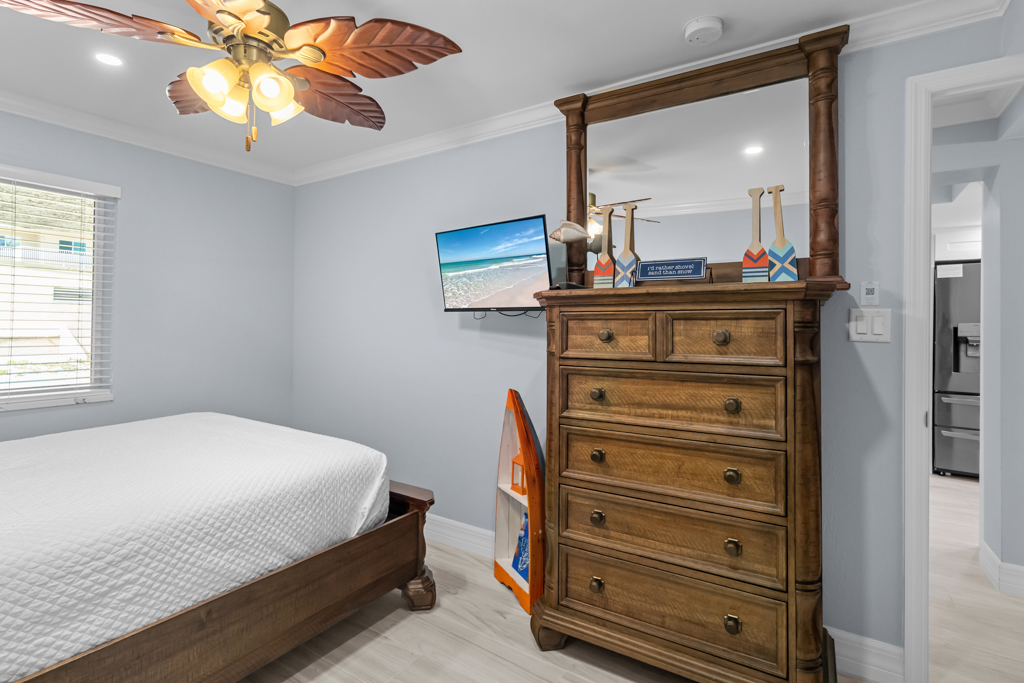 Lighthouse Point 121 53