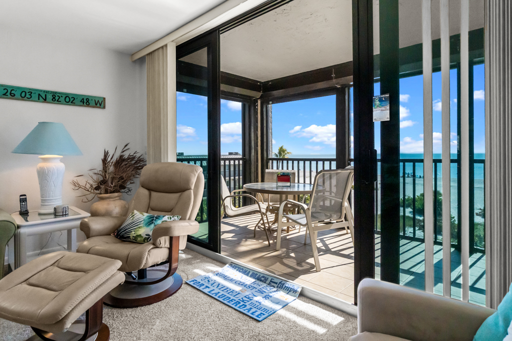 Compass Point 103 14