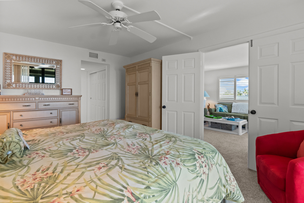 Compass Point 103 18