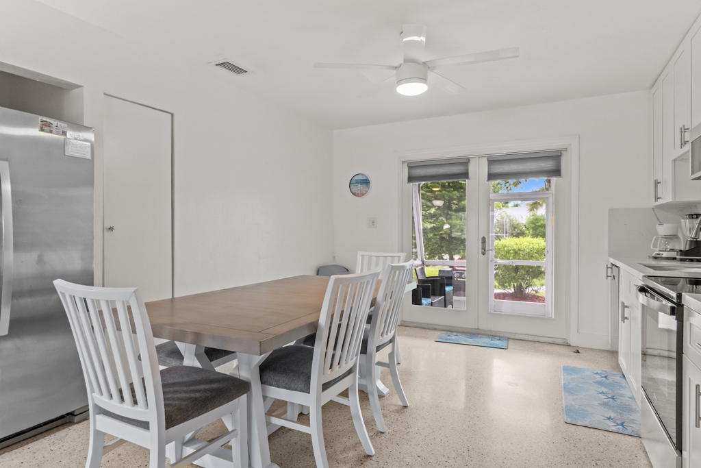 Sanibel Shores B2 17