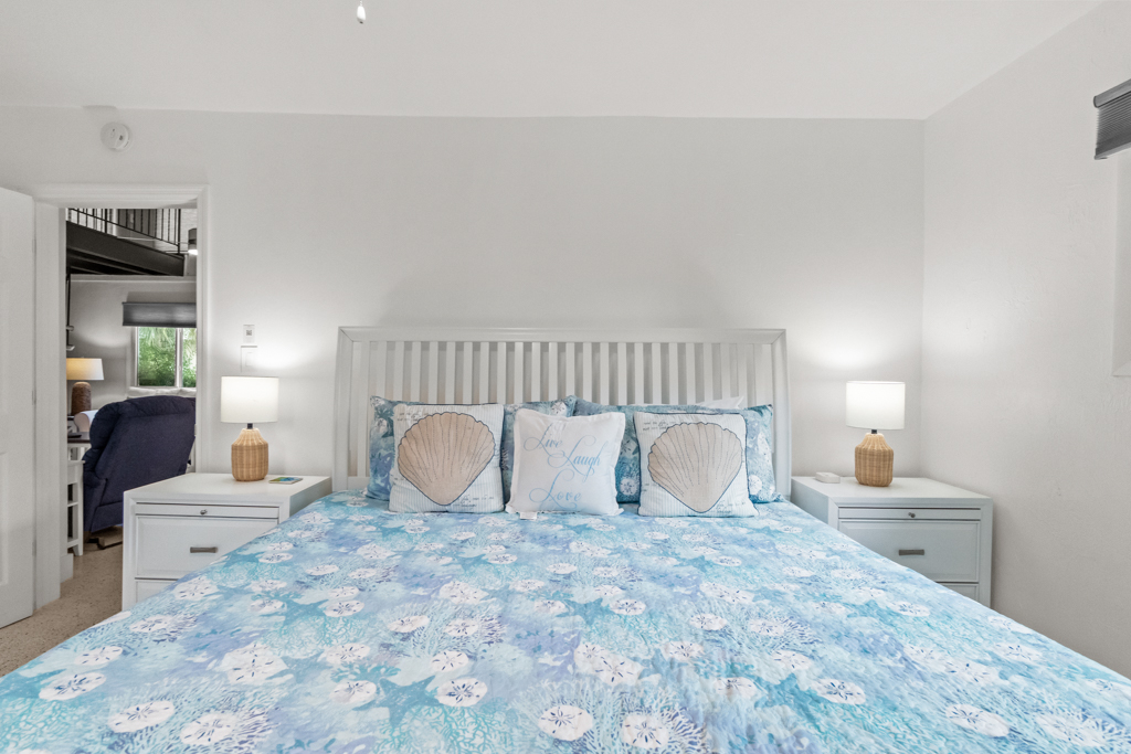 Sanibel Shores B2 21