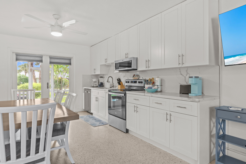 Sanibel Shores B2 16