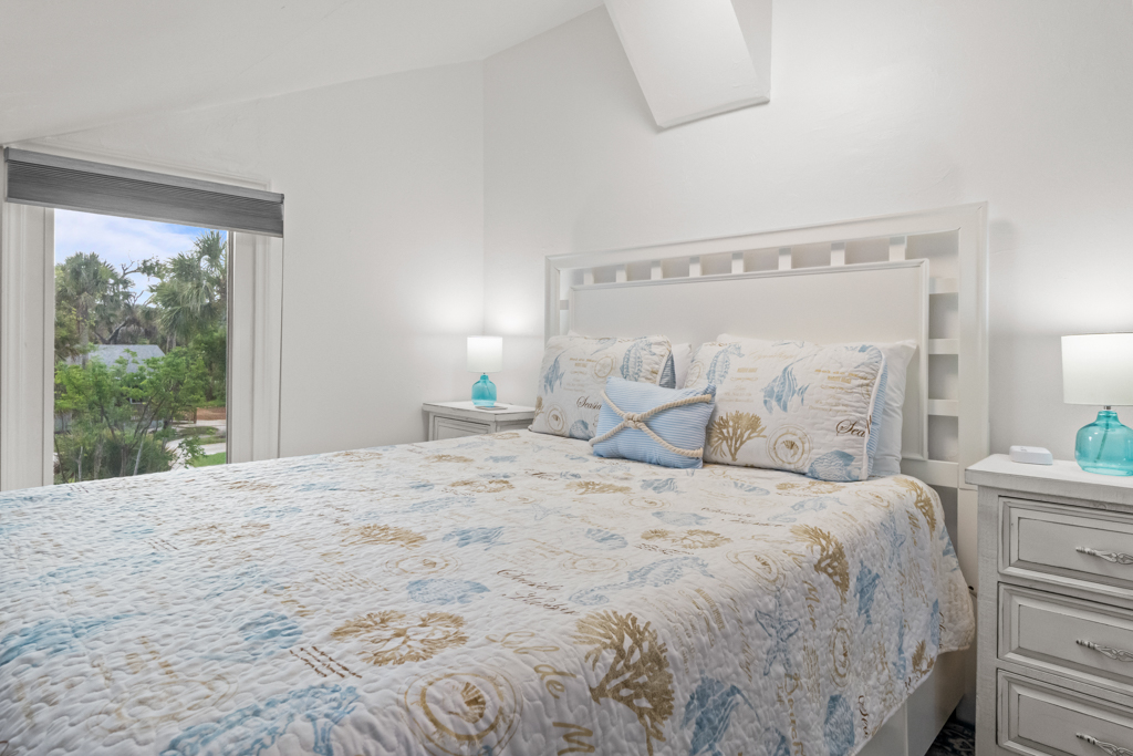 Sanibel Shores B2 24