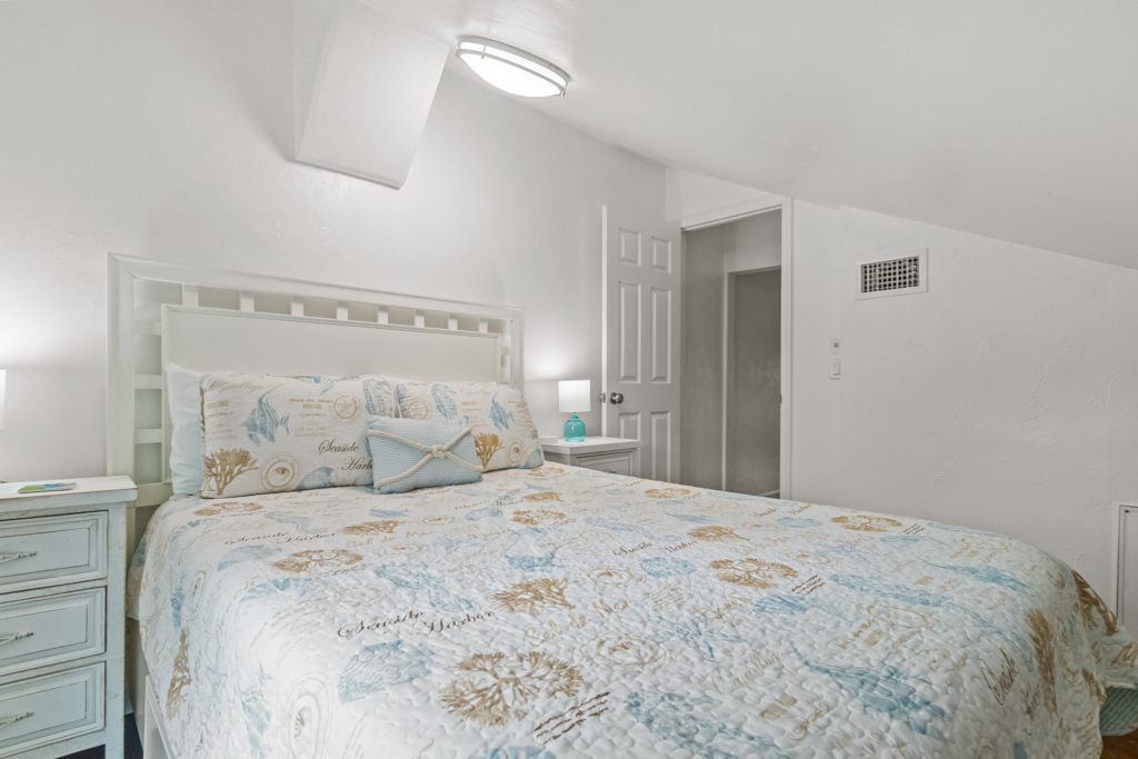 Sanibel Shores B2 25