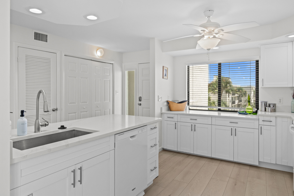 Loggerhead Cay 504 | Photo 8