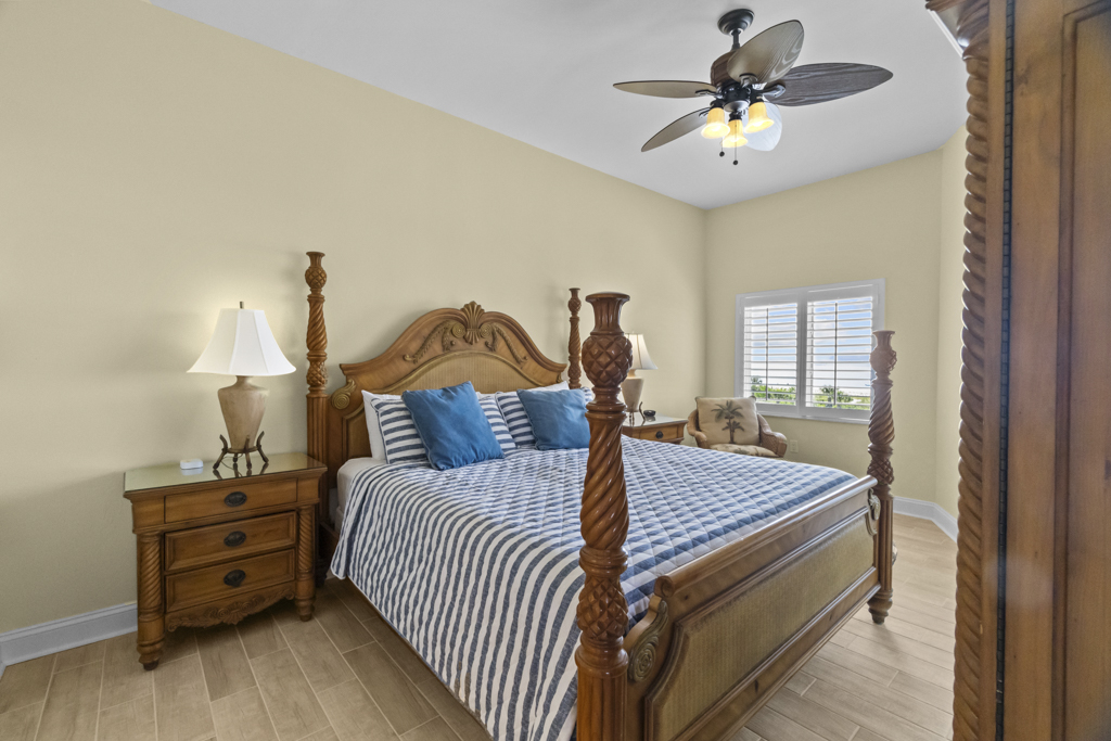 Shell Island Beach Club 6D 26