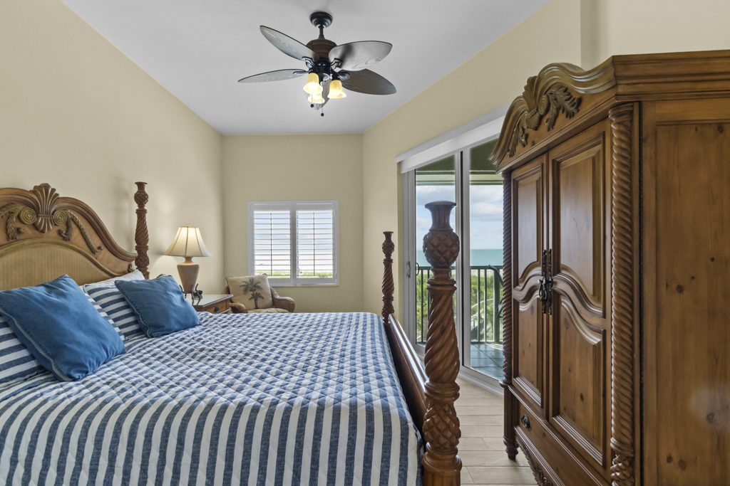 Shell Island Beach Club 6D 29