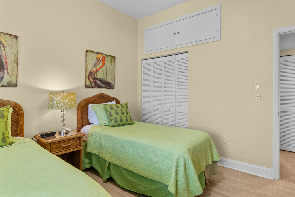 Shell Island Beach Club 6D 36