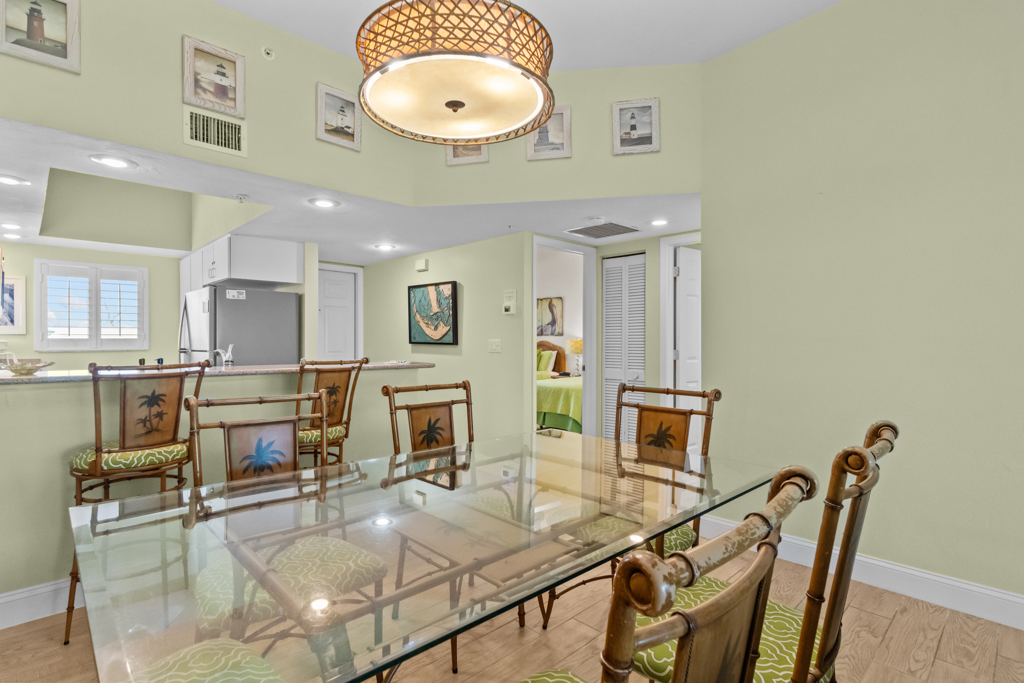 Shell Island Beach Club 6D 37