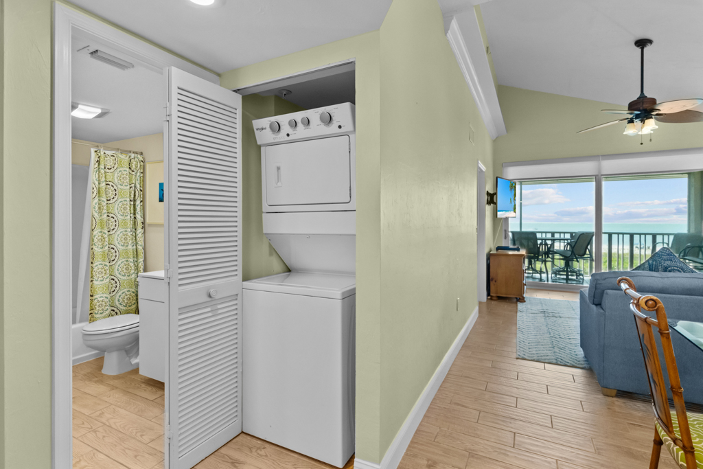 Shell Island Beach Club 6D 32