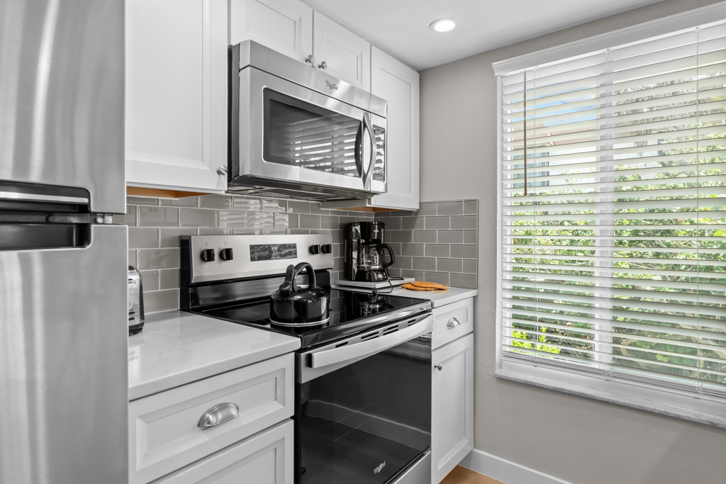 Seagrape Village 4 | Photo 5